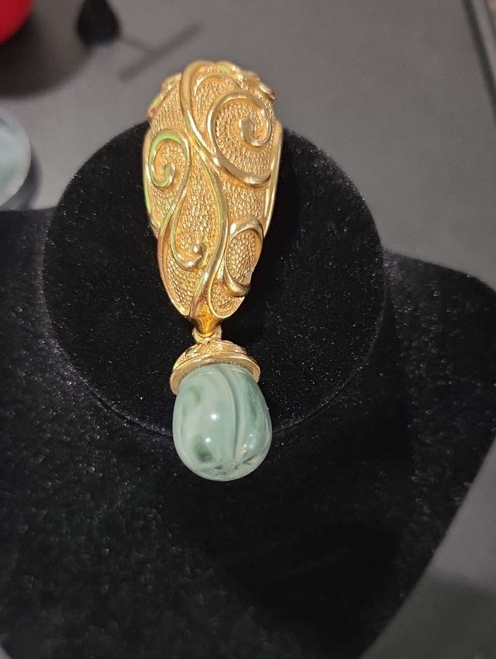 Jose Barrera For Avon "Venetian Mist" Brooch